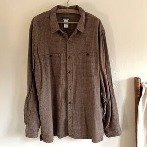 Patagonia long sleeve men’s shirt